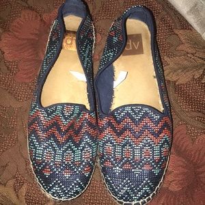 Dolce Vita, Espadrille flats